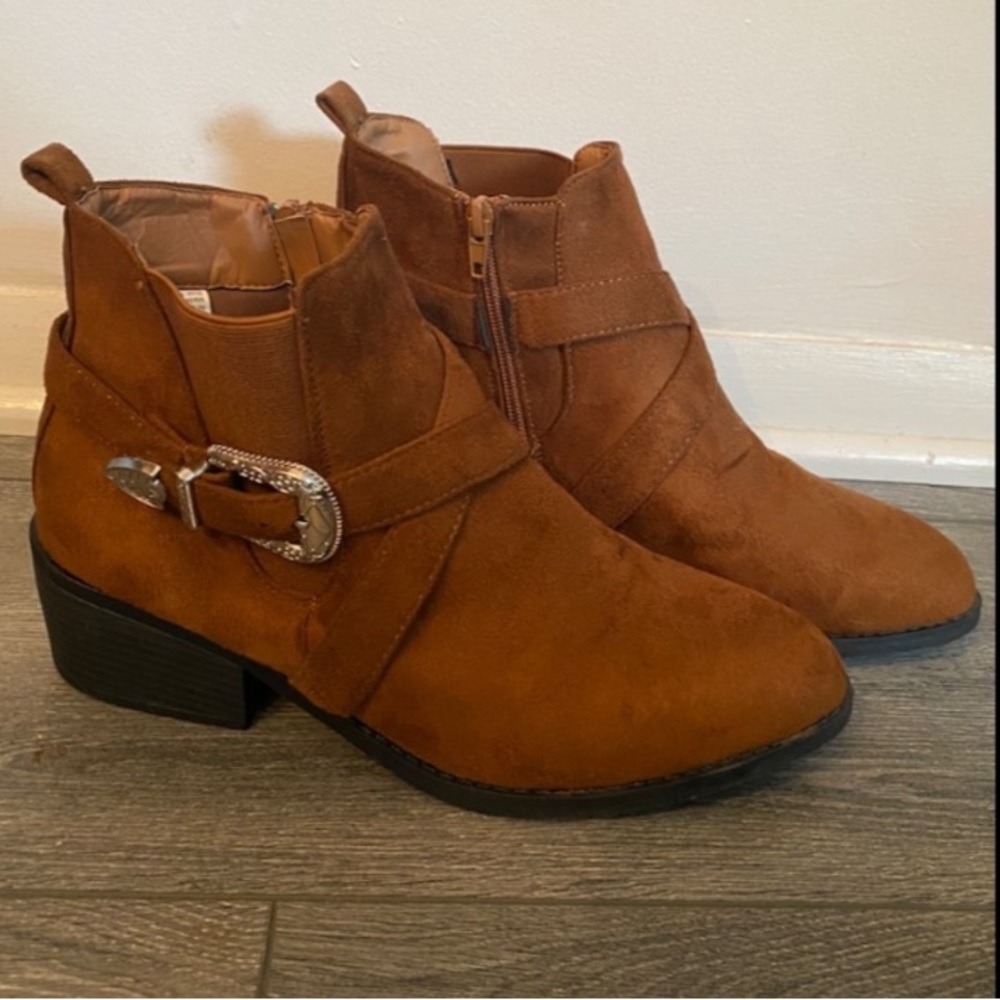Size 10 Brown Faux Suede Ankle Boots